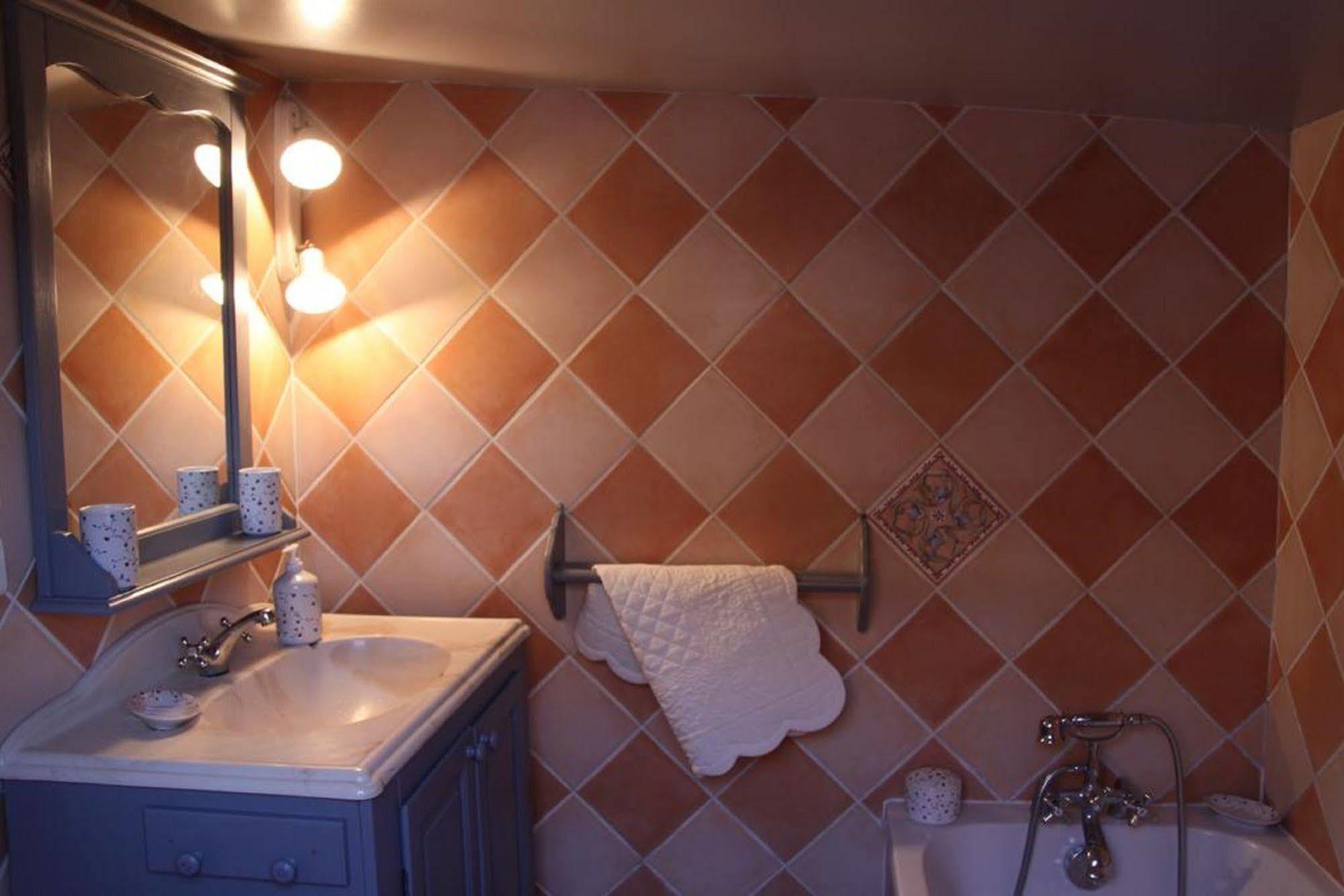 Charme & Confort- Les Cottages Du Bassin D'Arcachon- Petit-Dejeuner Sur Demande - Nuitee, Court Sejour, Semaine 구장메스트라 외부 사진
